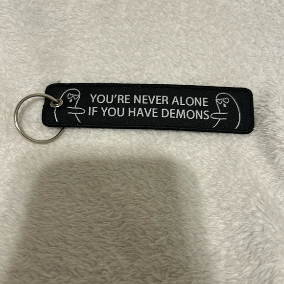 Accessories - You’re never alone keychain